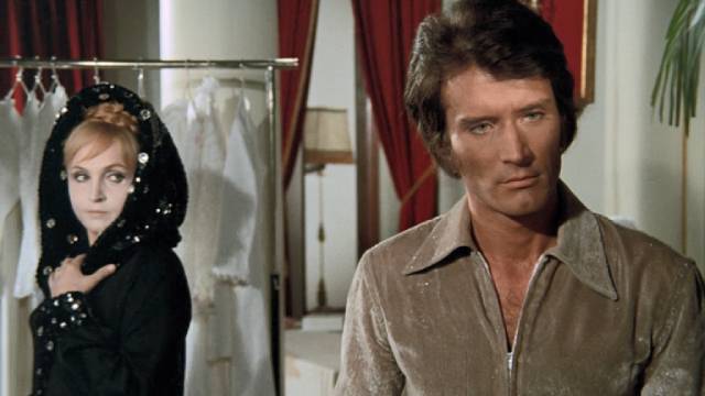 Following her murder Mildred Harrington (Laura Betti) hangs around to provoke her unhinged husband (Stephen Forsyth) in Mario Bava's Hatchet for the Honeymoon (1970)