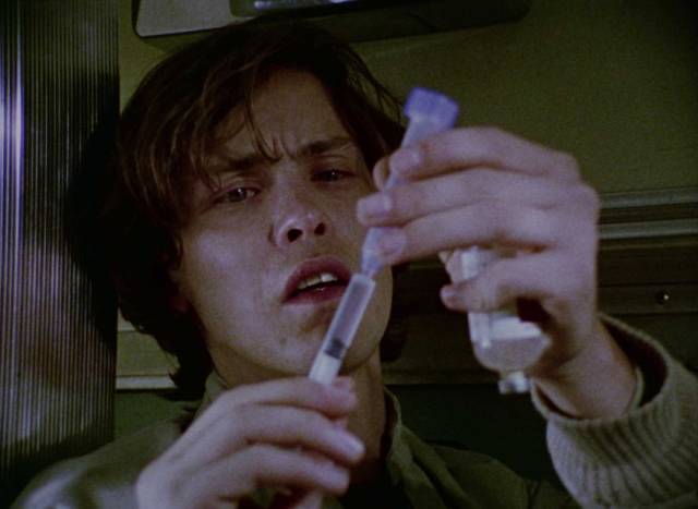 Martin (John Amplas) has a well-developed technique for subduing his victims in George A. Romero's Martin (1976)