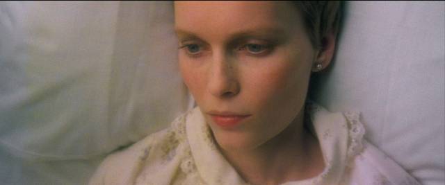 Julia (Mia Farrow) is traumatized by the death of her daughter in Richard Loncraine's Full Circle (The Haunting of Julia, 1977)