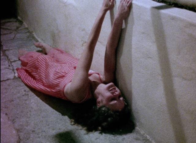 Vicki (Caroline MacDowell) realizes her boyfriend is trying to kill her in Michael J. Murphy's Secrets (1977)