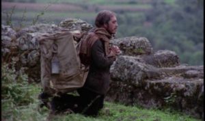 Peddler Benito Freire (José Luis López Vázquez) longs for salvation in Pedro Olea’s El bosque del lobo (1970)