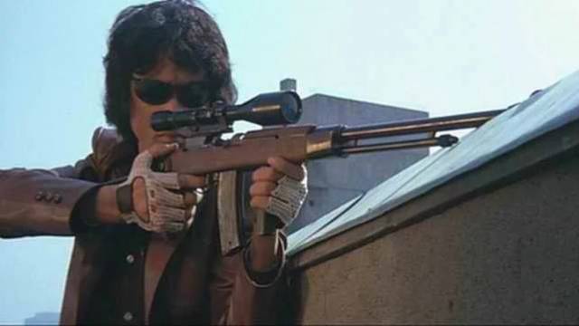 Hitman Shouhei Narumi (Yusaku Matsuda) is an extension of his weapons in Toru Murakawa's The Game Trilogy (1978-79)