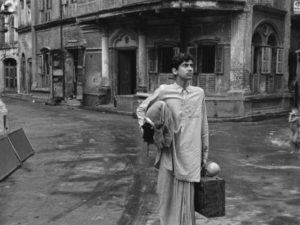 An exemplary student, Apu (Smaran Ghosal) wins a scholarship to university in Kolkata in Satyajit Ray's Aparajito (1956)