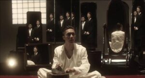 Police trace mysterious deaths to an obsessed artisan in Akio Jissôji's "Mirror Hell" segment of Rampo Noir (2005)