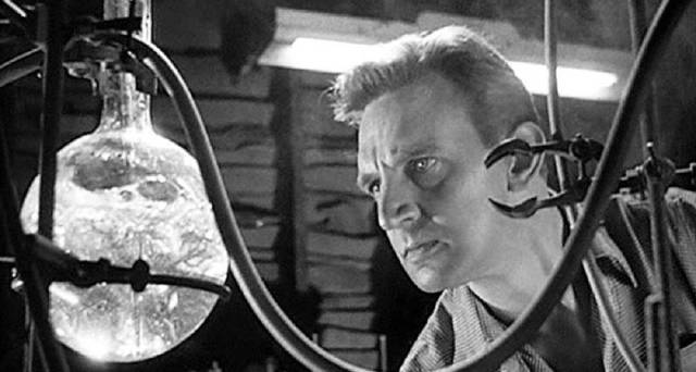 The destructive power of fragile masculinity: Terence Fisher’s <i>Four Sided Triangle</i> (1953)