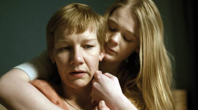 Mona (Gro Swantje Kohlhof) learns unsettling things about the past when her mother Marlene (Sandra Hüller) has a breakdown in Michael Venus's Sleep (2020)